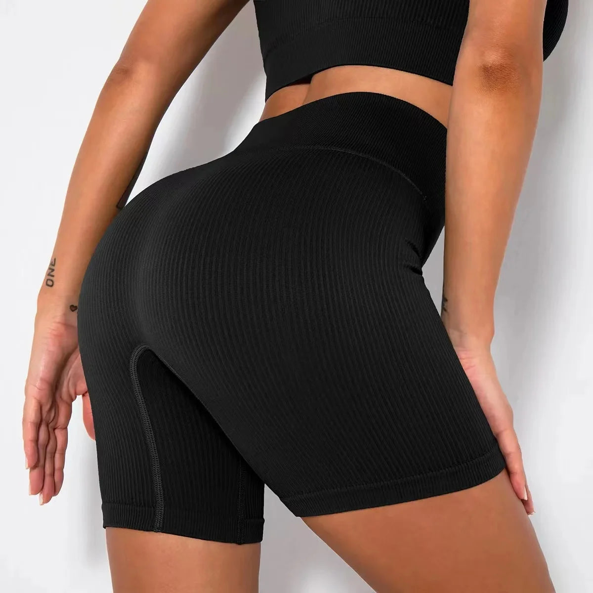 Seamless Push Up Shorts