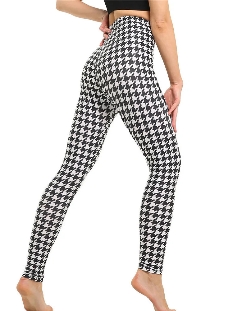 Black and White Vertical Striped Printed Leggings